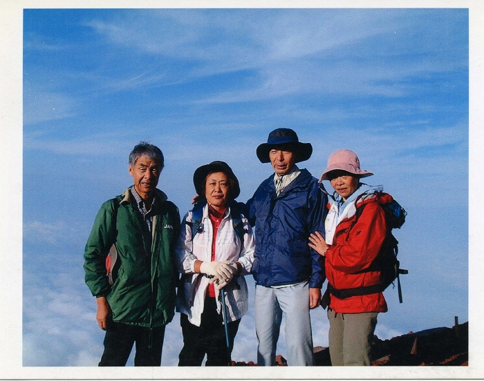 北辰ファミリー富士登山での集合写真