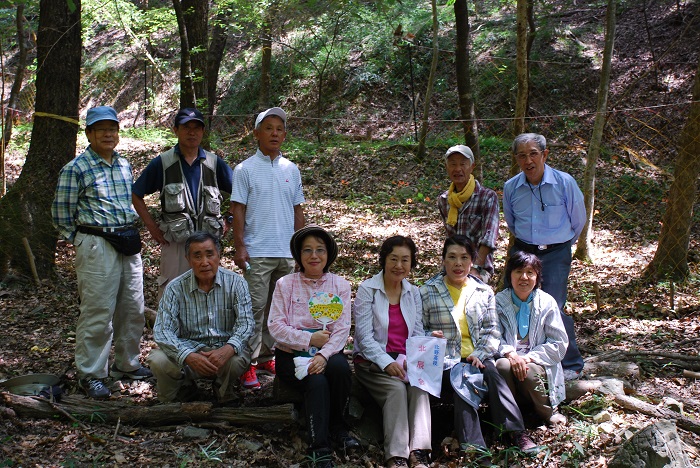 北辰ファミリー キツネノカミソリ観賞会 2013年